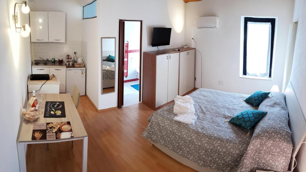 Da Enzo Hotel Desenzano del Garda Kültér fotó