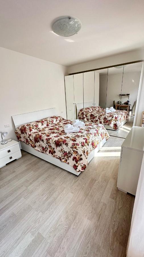 Da Enzo Hotel Desenzano del Garda Kültér fotó